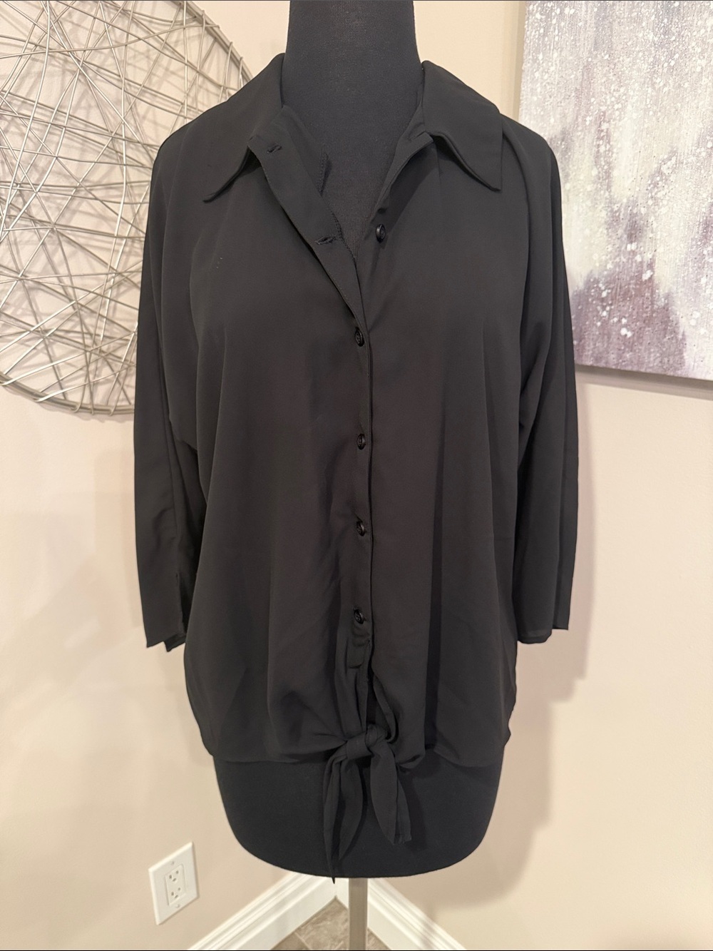 Veronica M. Black Tie-Front Button-Up Women's Blouse size Large